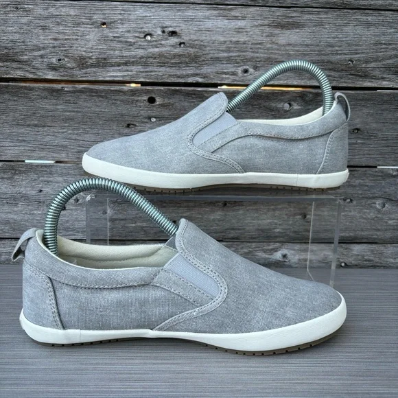 Taos Women's Dandy Sneaker Slip On - Picture 6 of 10